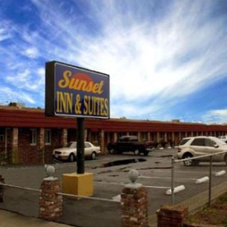 Sunset Inn And Suites West Sacramento Exteriér fotografie